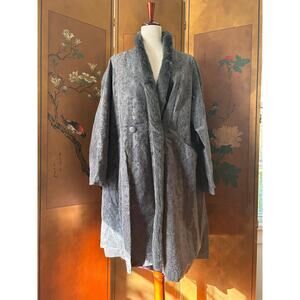 Vintage embossed leather and fur coat in grey, size XL